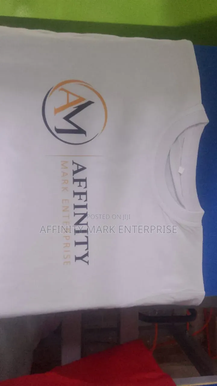 T-Shirts Branded