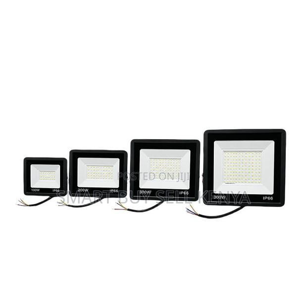 High- Efficiency 200W,100W,50W,30W AC Electric LED Flood Light