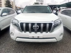 Toyota Land Cruiser Prado 2016 White