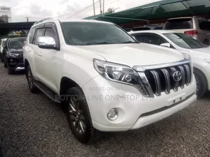 Toyota Land Cruiser Prado 2016 White