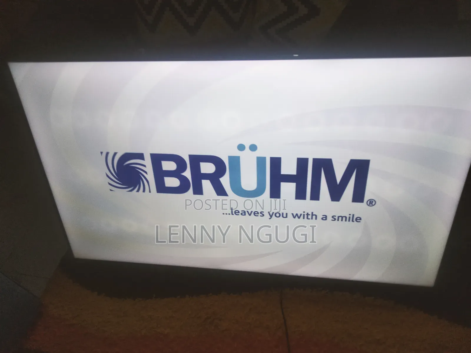 Bruhm 55inch Smart TV