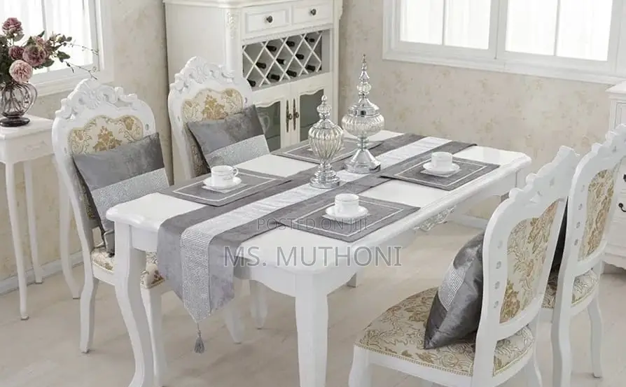 Elegant 13-Piece Luxury Rhinestone Table Set