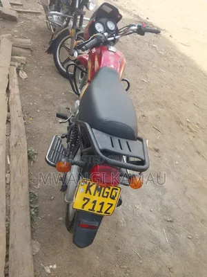 TVS HLX Plus ES 2025 Red