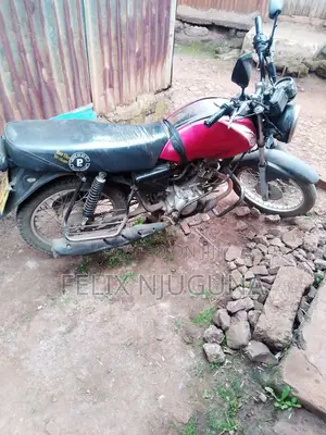 Yamaha Crux 2019 Red