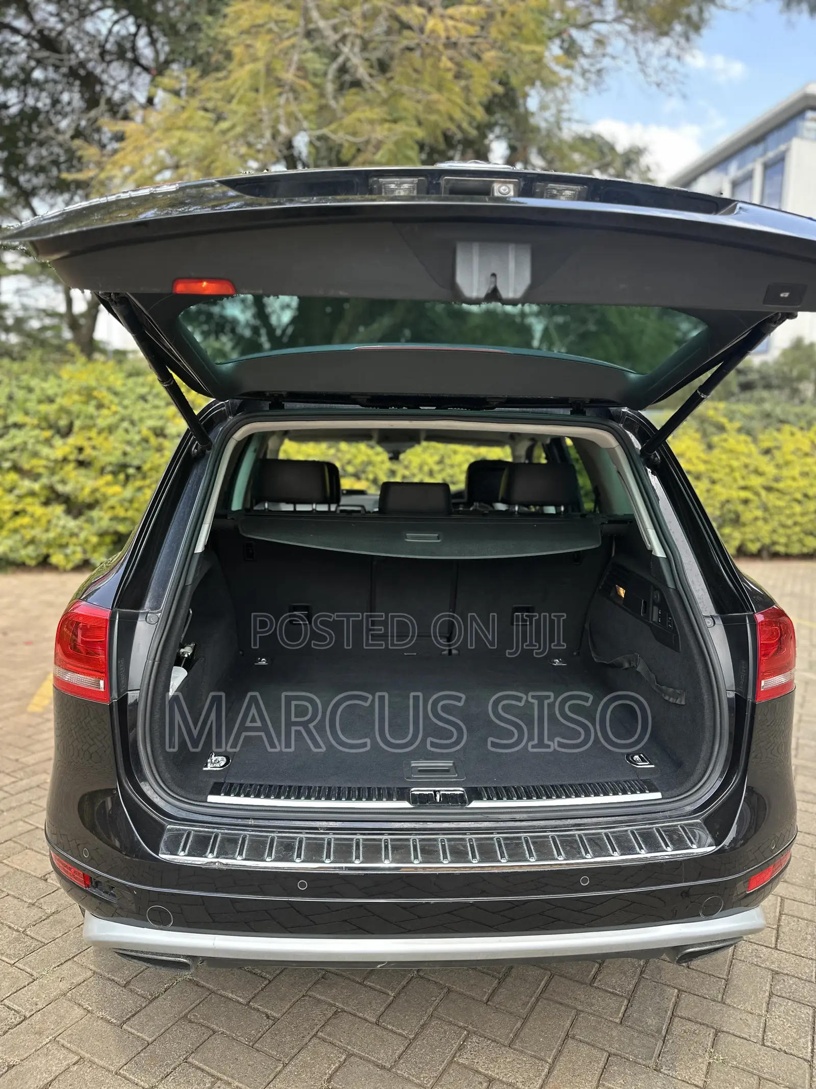 Volkswagen Touareg Hybrid 2013 Black