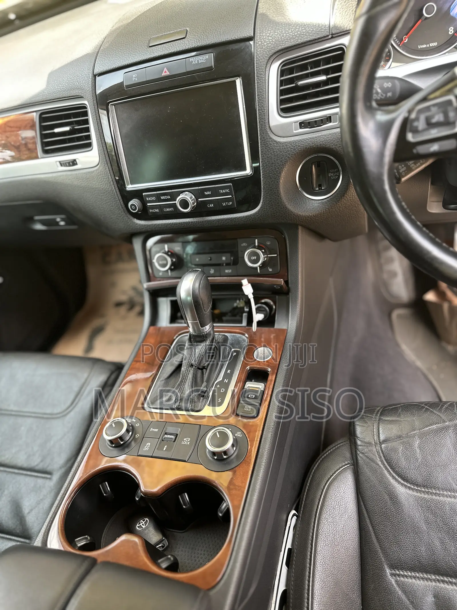 Volkswagen Touareg Hybrid 2013 Black