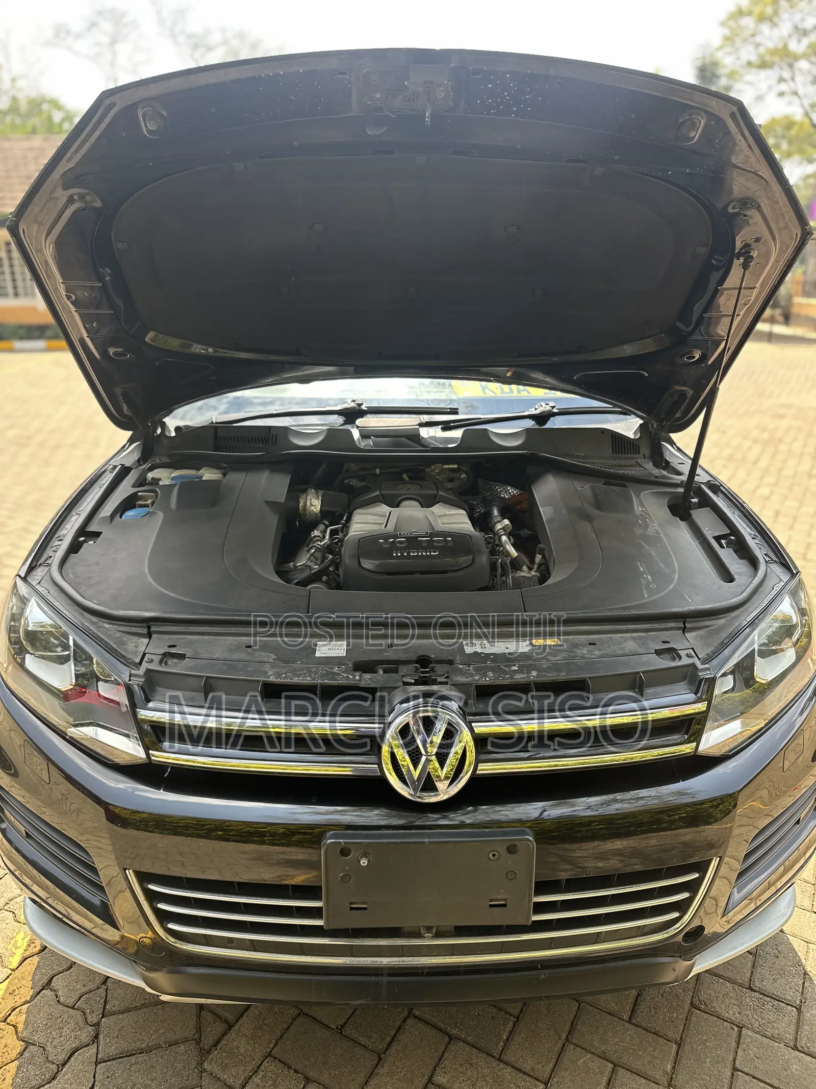 Volkswagen Touareg Hybrid 2013 Black
