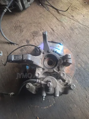 Nissan Note E12 Front Hub