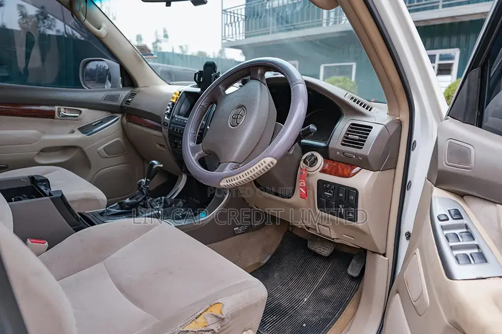 Toyota Land Cruiser Prado 3.4 5dr 2005 White