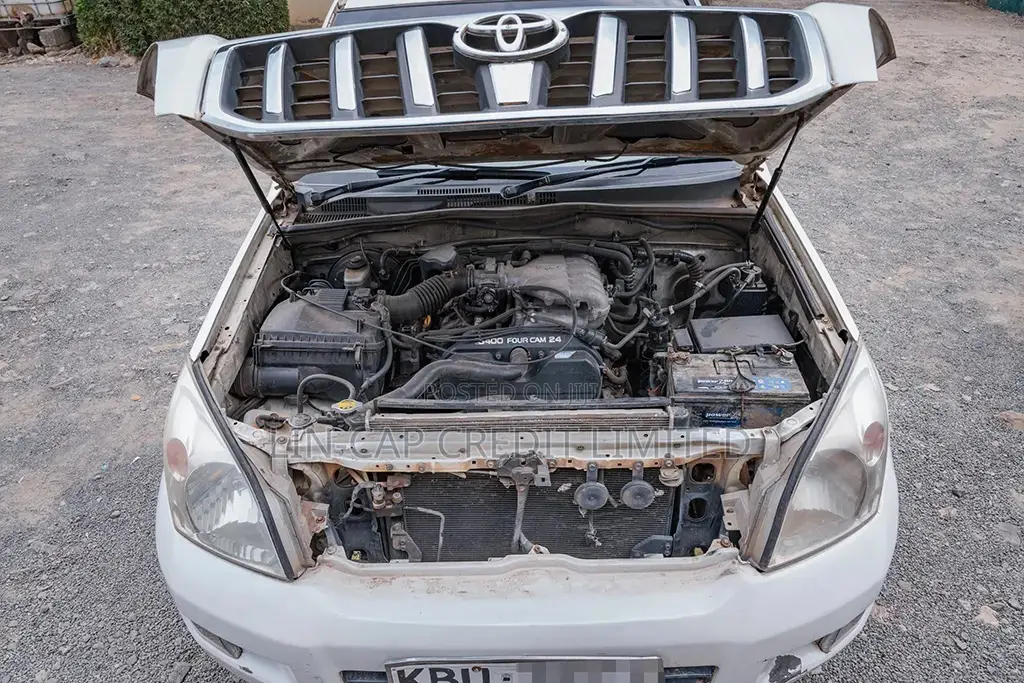 Toyota Land Cruiser Prado 3.4 5dr 2005 White