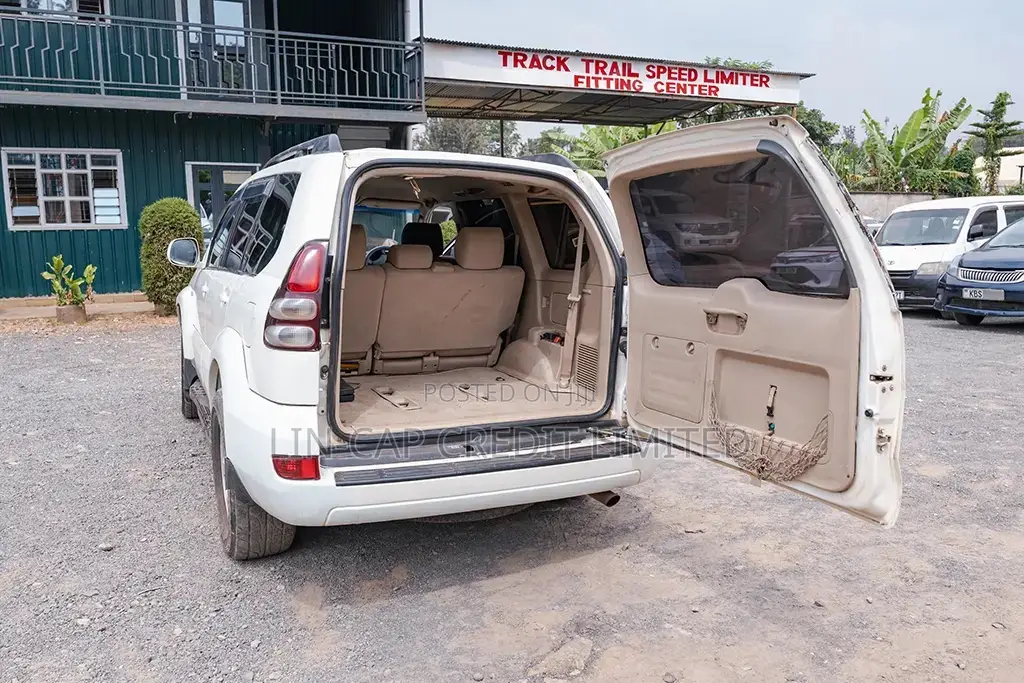Toyota Land Cruiser Prado 3.4 5dr 2005 White
