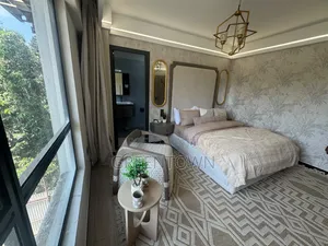 2bdrm Apartment in Super Westbury, Hurlingham for sale