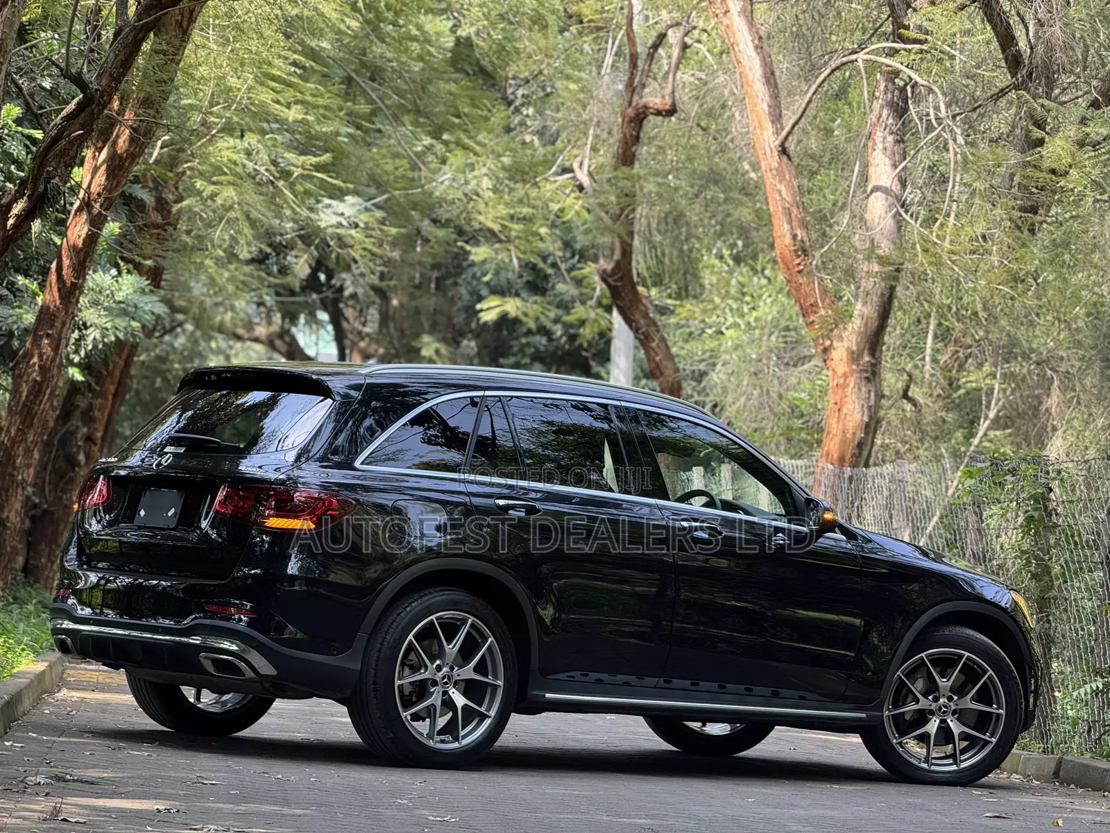 Mercedes-Benz GLC-Class 2019 Black