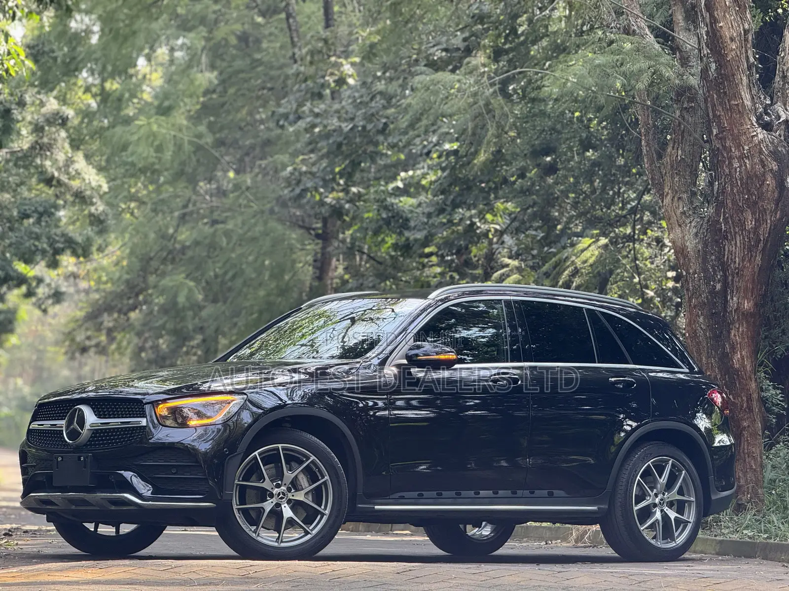 Mercedes-Benz GLC-Class 2019 Black