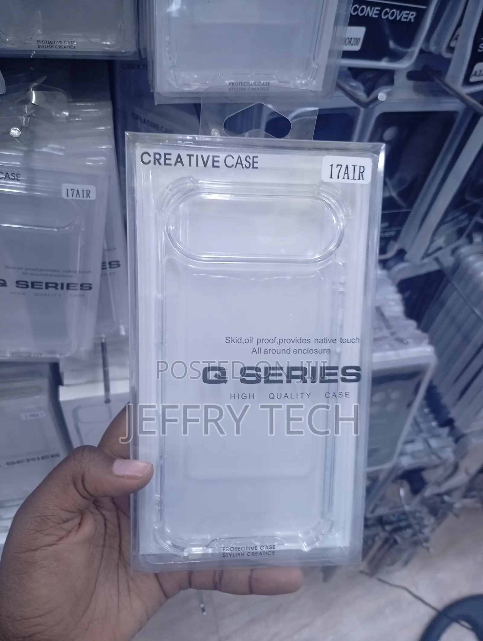 17AIR All-Around Protective Enclosure Cover