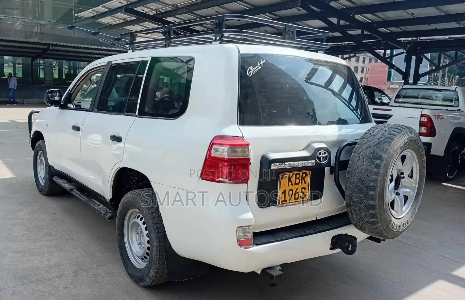 Toyota Land Cruiser 2011 Pearl