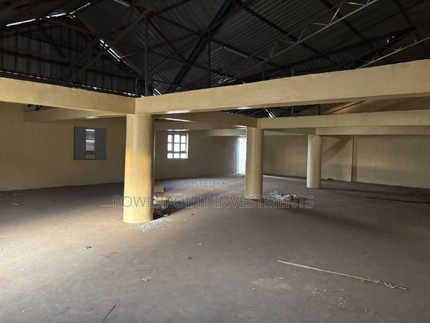 Warehouse / Space 2000 Square Feet - thumbnail 9