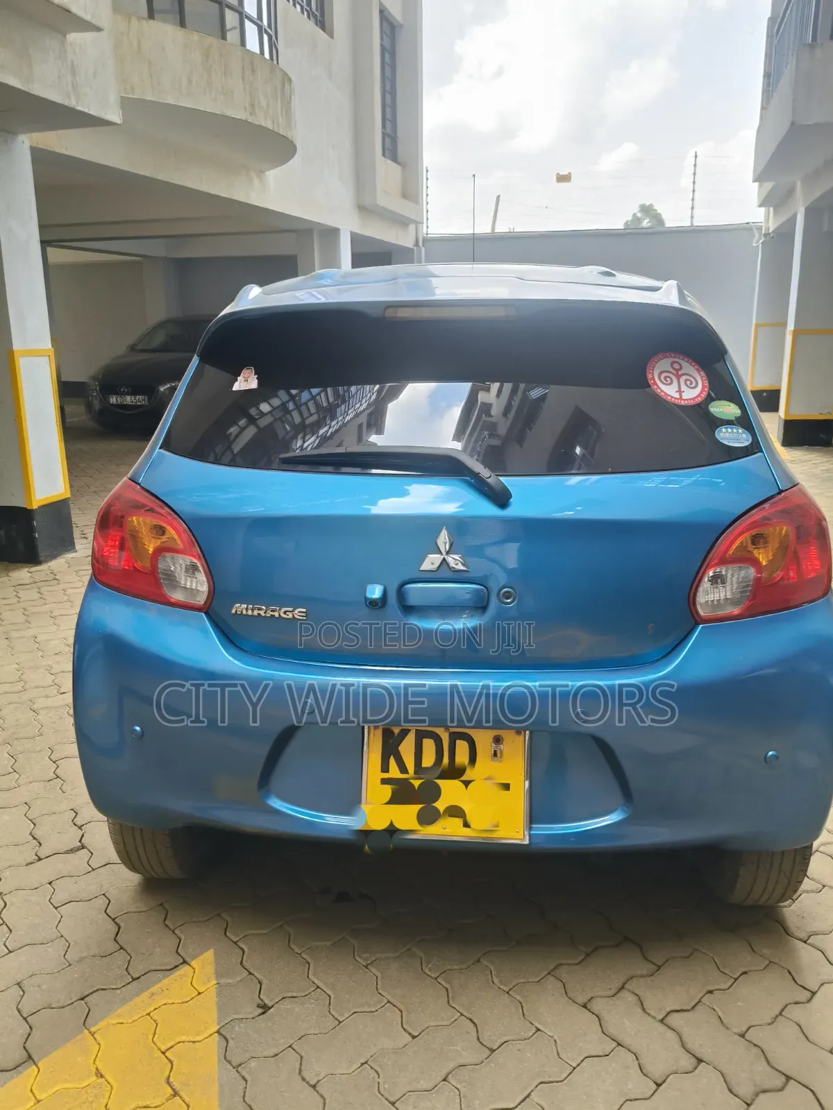 Mitsubishi Mirage 2014 Blue