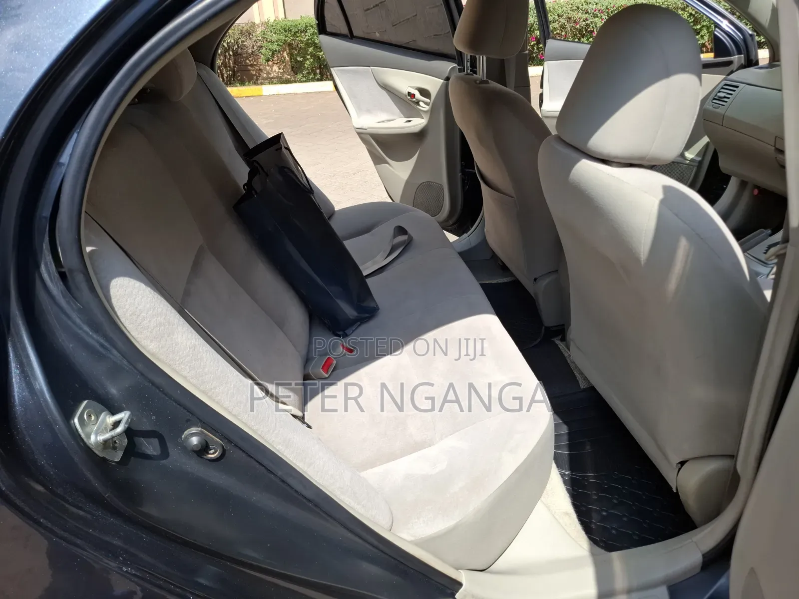 Toyota Axio 2010 Gray