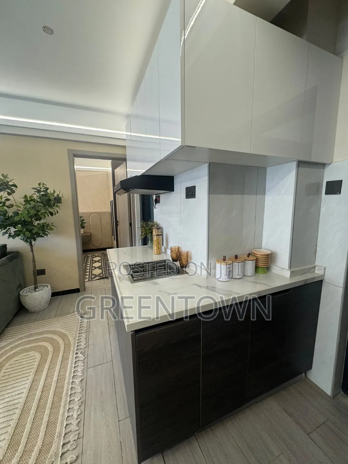 1bdrm Apartment in Super Westbury, Spring Valley for sale