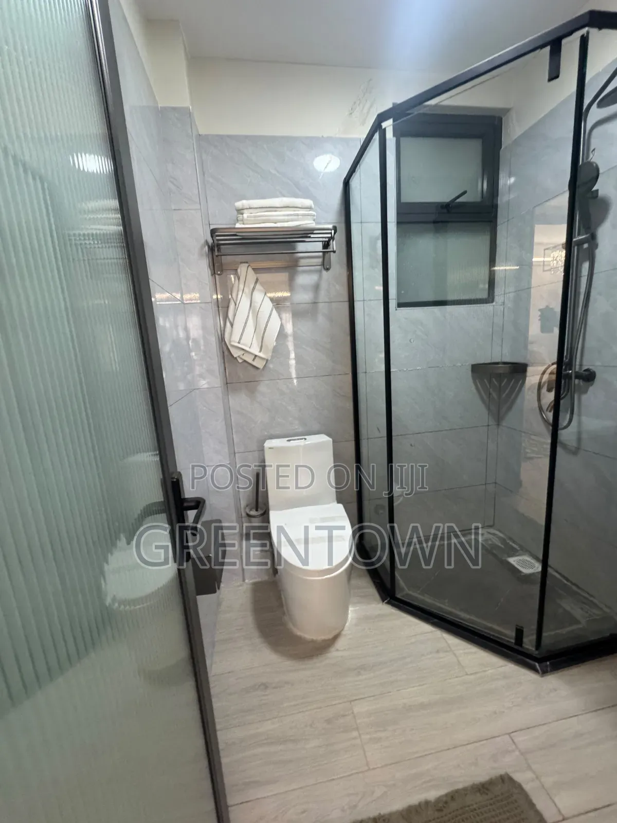 1bdrm Apartment in Super Westbury, Spring Valley for sale