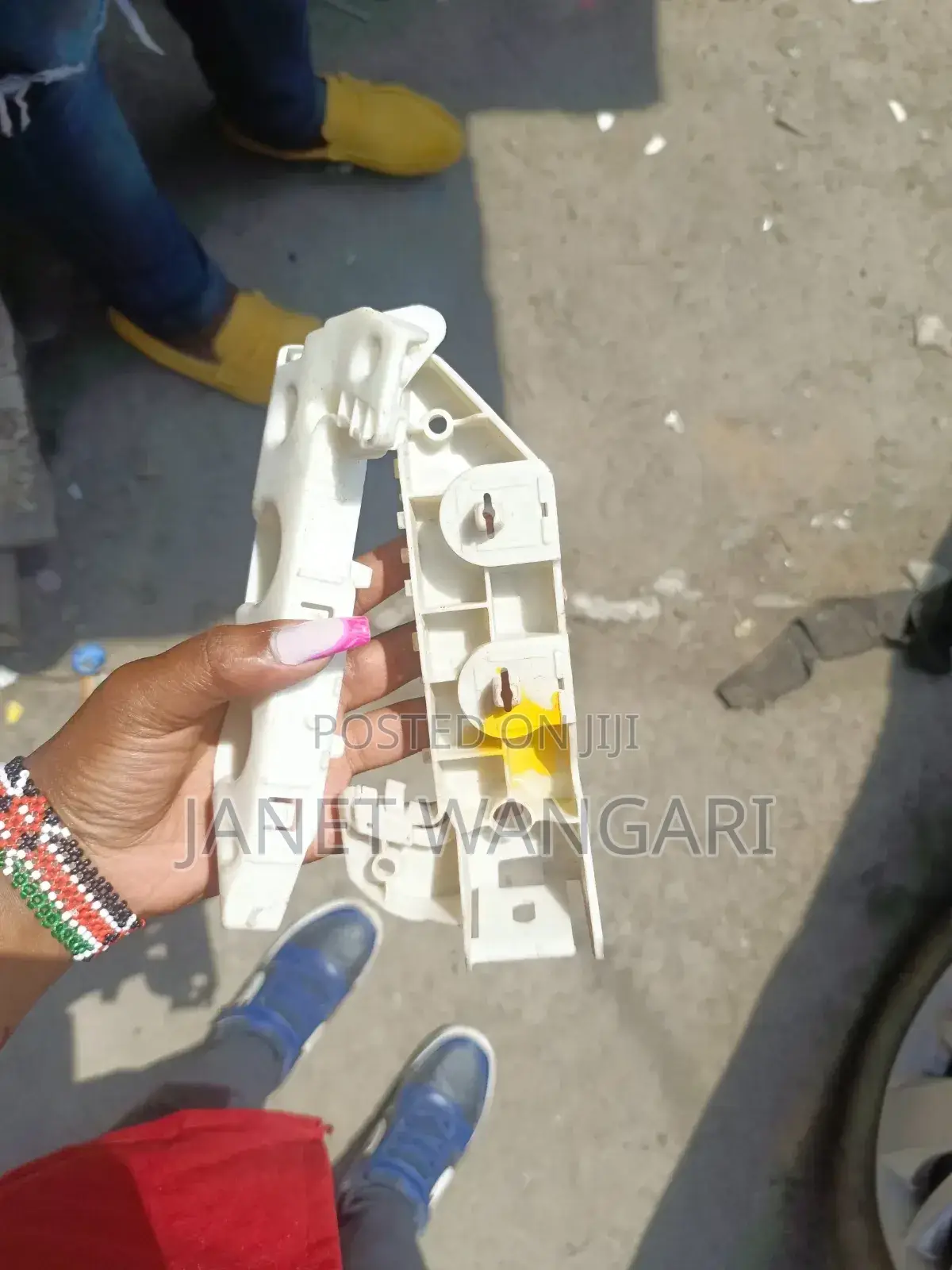 Bumper Bracket Xtrail N31
