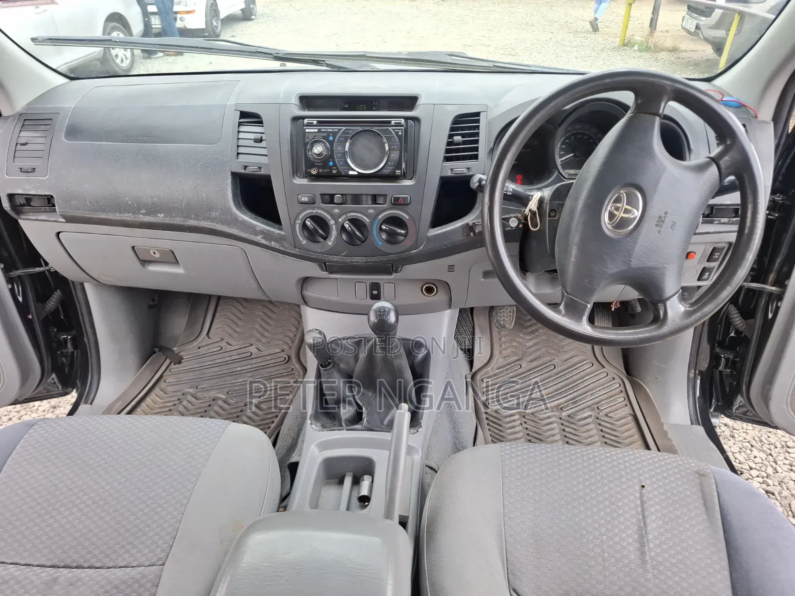 Toyota Hilux 2009 Matt Black