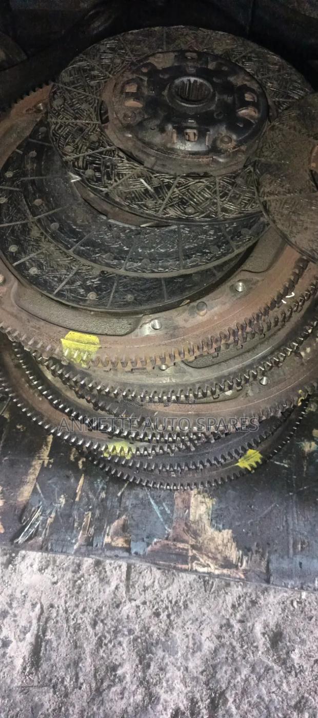 NQR Isuzu 4.3 Pressure Plate,flywheel ,Clutch Plate
