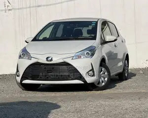 Toyota Vitz 1.0 FWD 5dr 2020 White