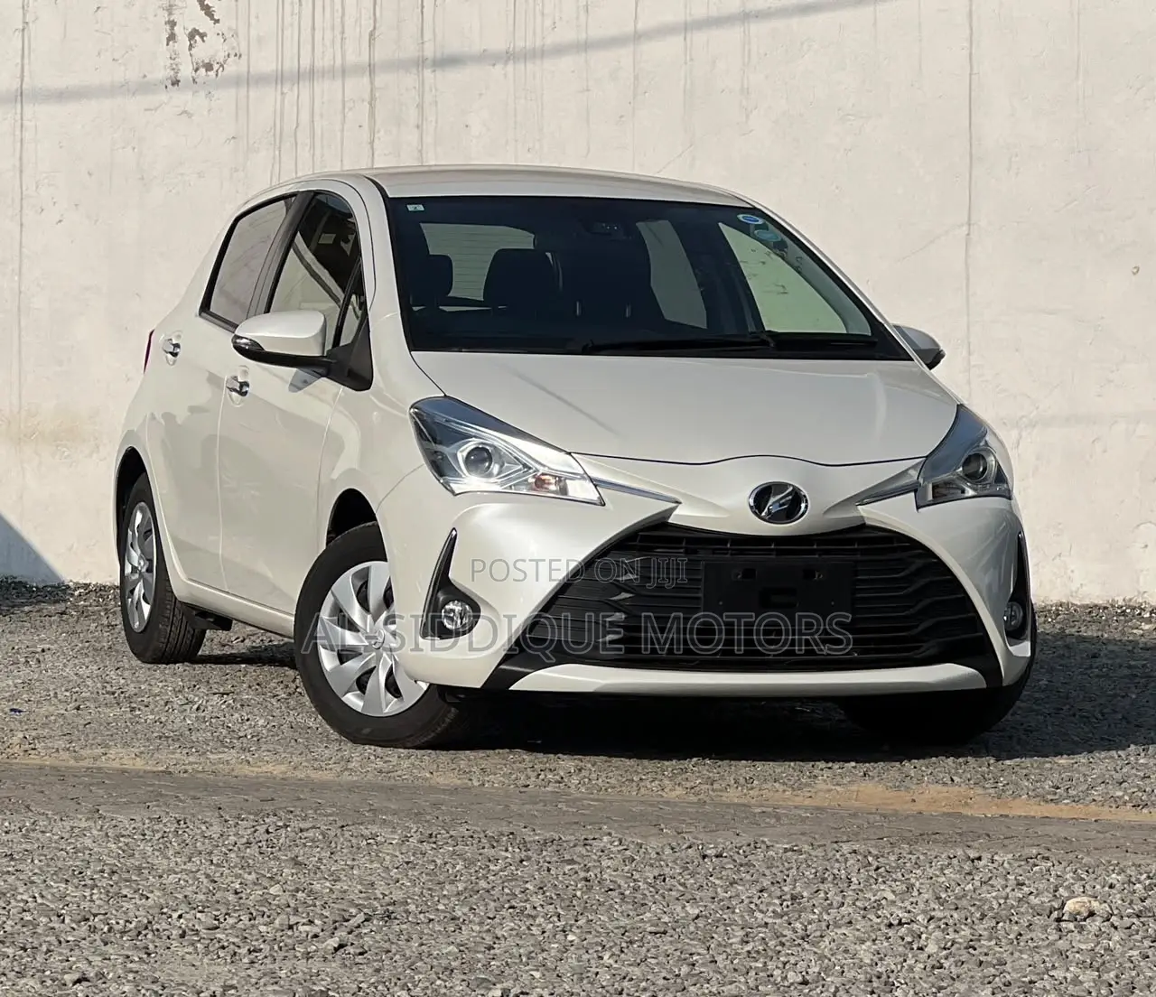 Toyota Vitz 1.0 FWD 5dr 2020 White