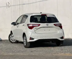 Toyota Vitz 1.0 FWD 5dr 2020 White