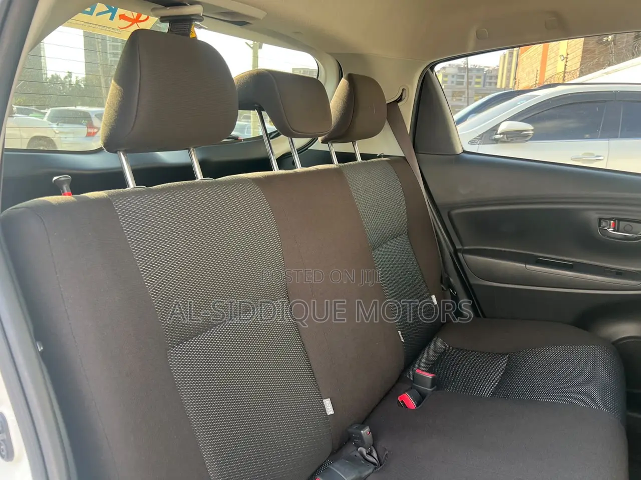 Toyota Vitz 1.0 FWD 5dr 2020 White