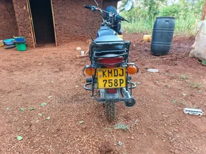 Bajaj Boxer 100 2016 Blue