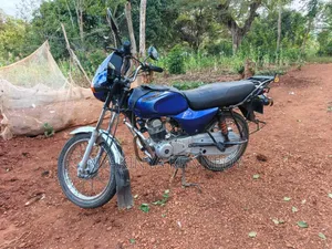 Bajaj Boxer 100 2016 Blue