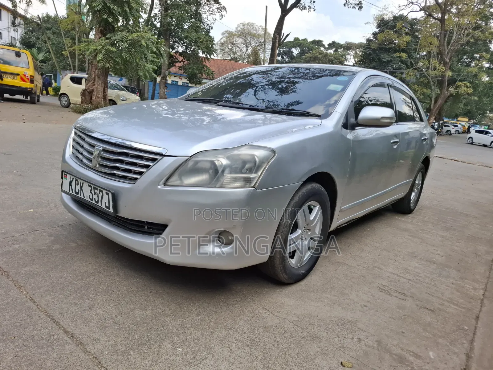 Toyota Premio 2010 Silver