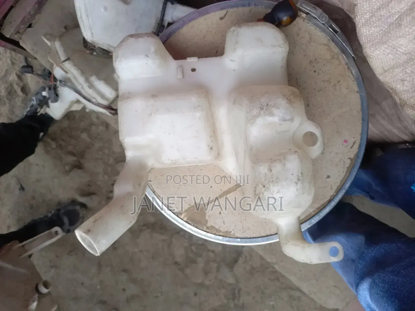 Washerbottle Honda Insight