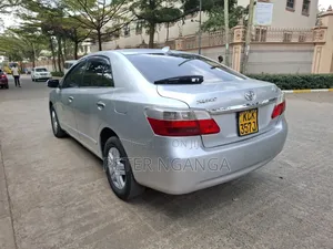 Toyota Premio 2010 Silver