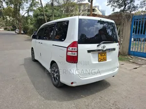 Toyota Noah 2013 White