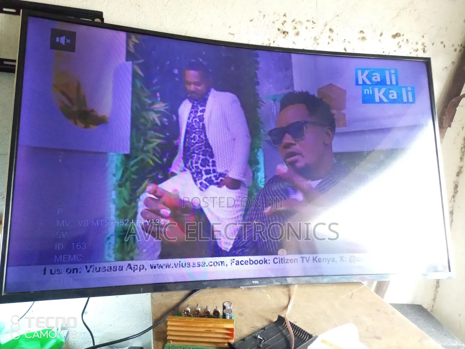 55"curved TCL TV