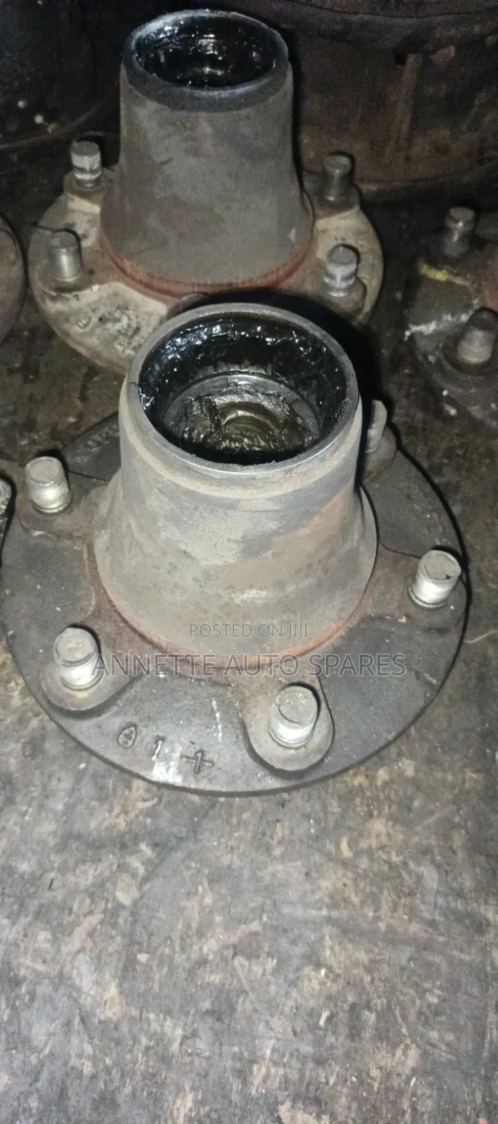 Front Hub Isuzu NQR 4.3