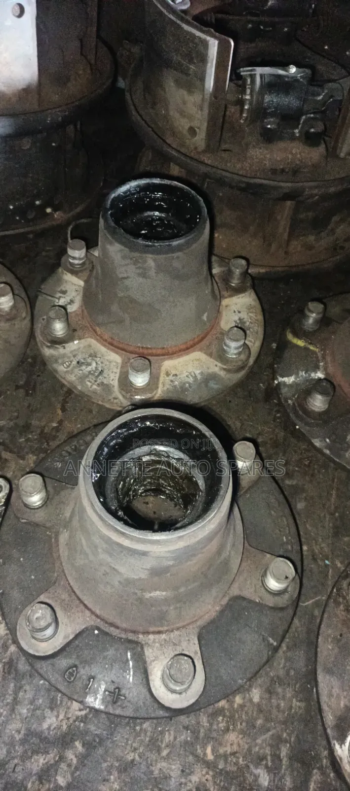 Front Hub Isuzu NQR 4.3