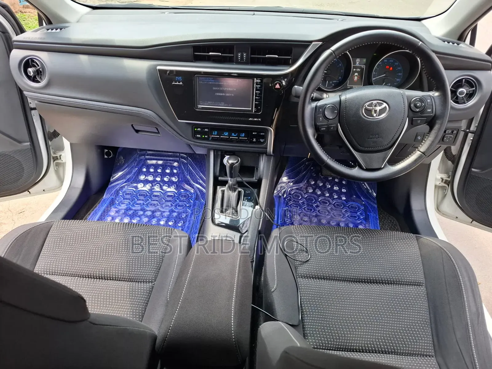 Toyota Auris 2017 White