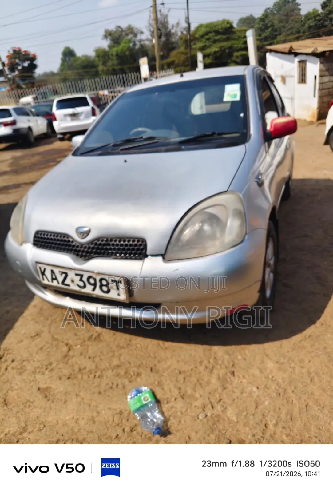 Toyota Vitz 1.0 FWD 5dr 1999 Silver