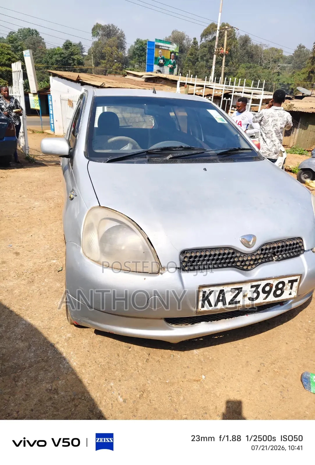 Toyota Vitz 1.0 FWD 5dr 1999 Silver