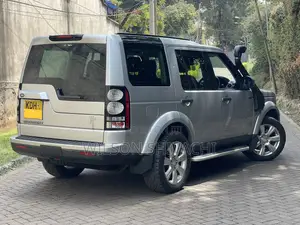 Land Rover Discovery 2015 Silver