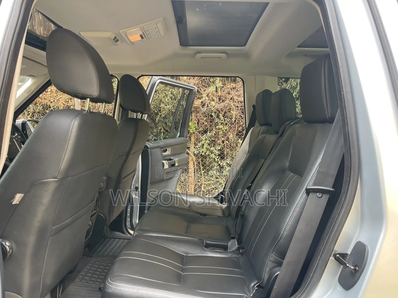 Land Rover Discovery 2015 Silver