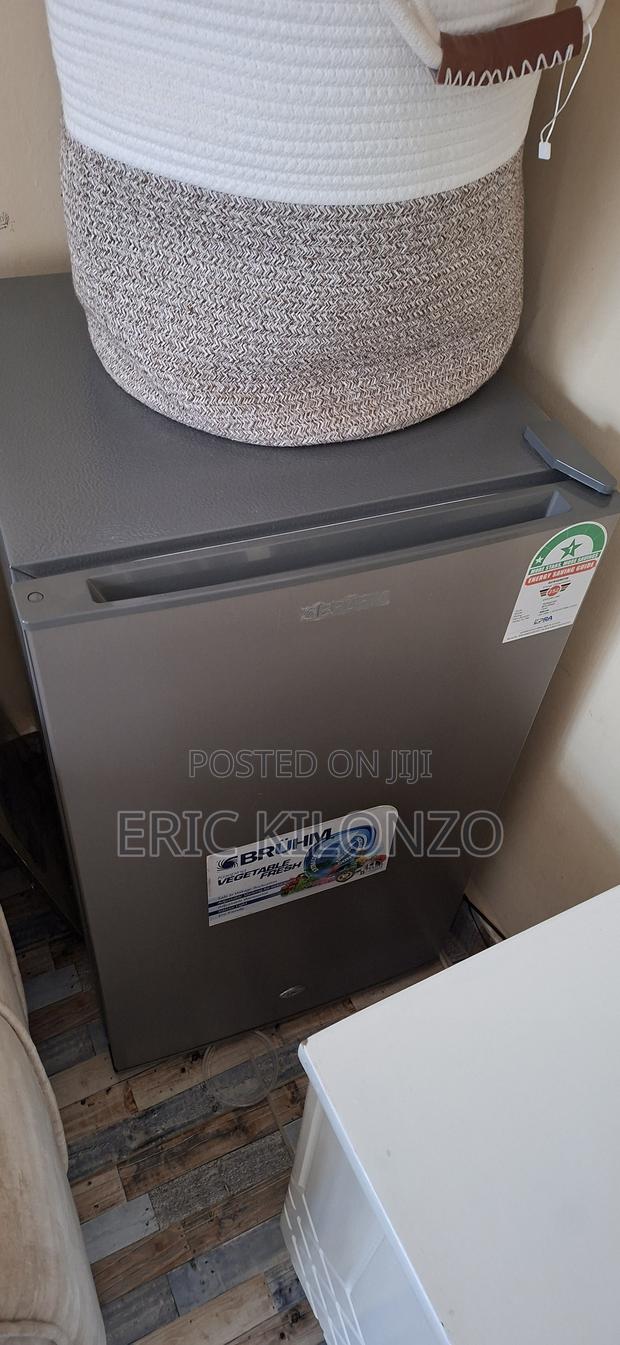 Bruhm Fridge - 90L Single Door - thumbnail 3