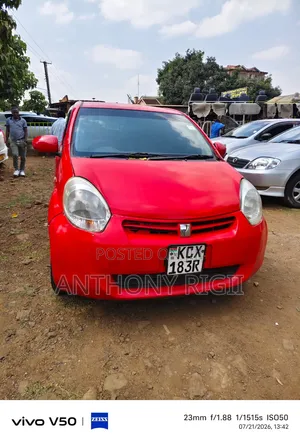 Toyota Passo 1.0 FWD 2013 Red