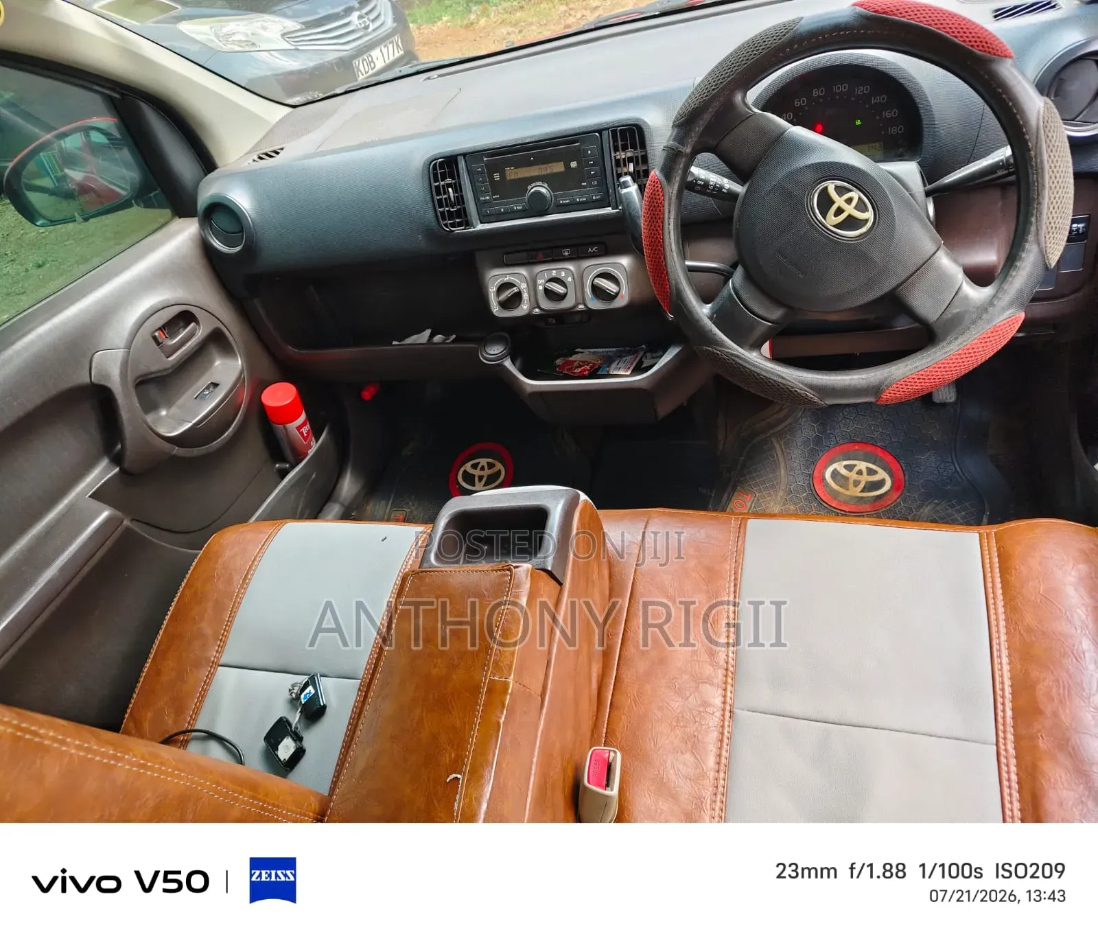 Toyota Passo 1.0 FWD 2013 Red