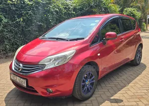 Nissan Note 2013 Red